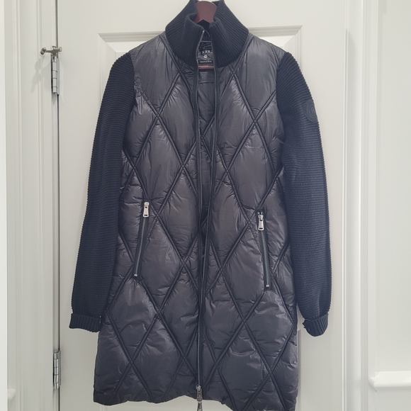 Stylish Black Quilted Women's Puffer Coat. Mixed Media Design. XS-S. - Picture 4 of 14
